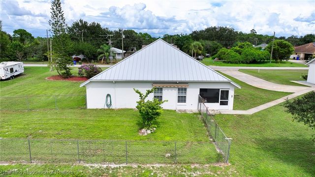 1528 Walnut Avenue, Lake Placid, FL 33852
