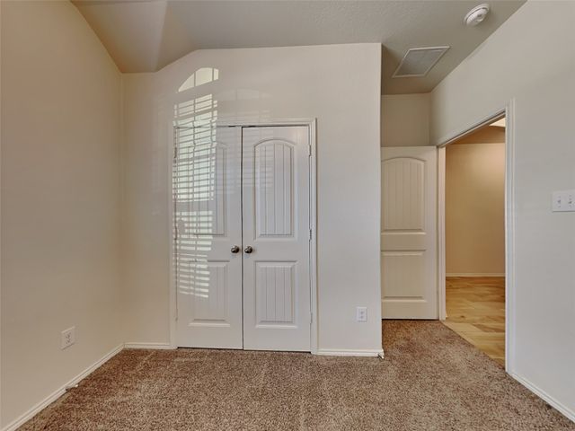 253 Pitt Circle, Fate, TX 75189