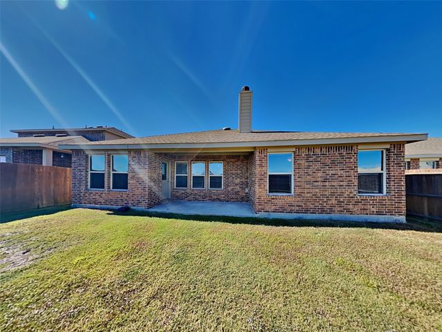 253 Pitt Circle, Fate, TX 75189