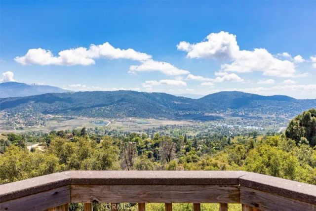 25250 Deertrail, Tehachapi, CA 93561