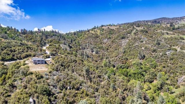 25250 Deertrail, Tehachapi, CA 93561