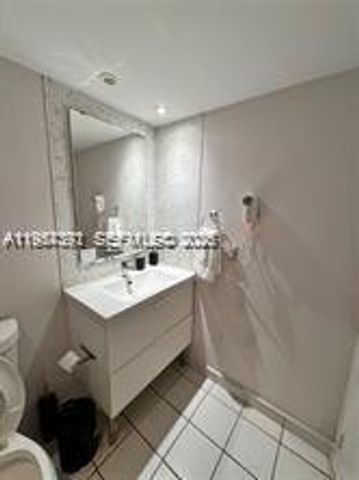 19201 Collins Avenue 436, Sunny Isles Beach, FL 33160