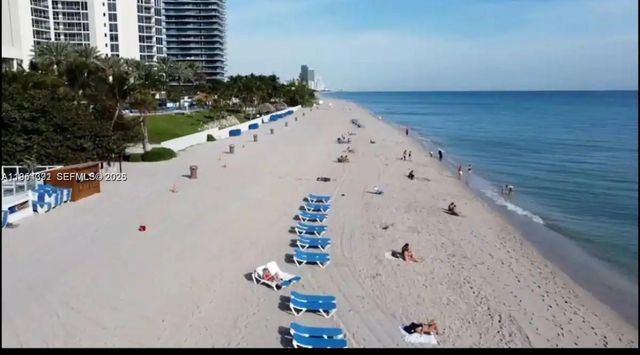 19201 Collins Avenue 436, Sunny Isles Beach, FL 33160