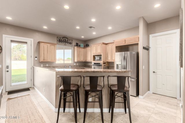 16218 W CAROLE Lane, Litchfield Park, AZ 85340