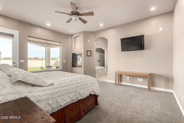 16218 W CAROLE Lane, Litchfield Park, AZ 85340