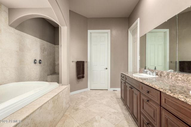 16218 W CAROLE Lane, Litchfield Park, AZ 85340