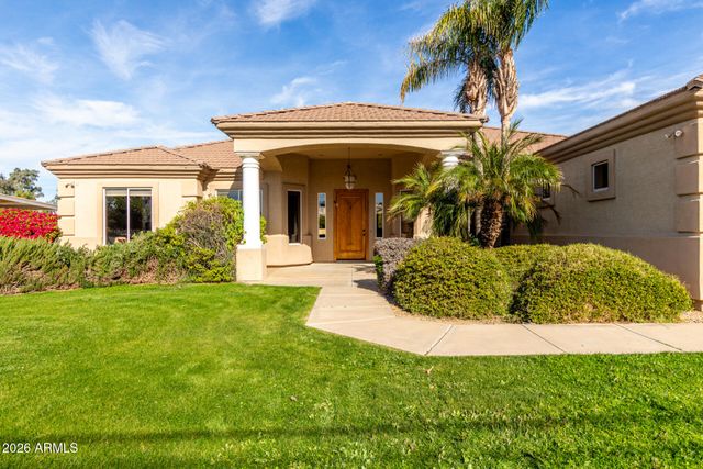 16218 W CAROLE Lane, Litchfield Park, AZ 85340