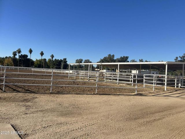 16218 W CAROLE Lane, Litchfield Park, AZ 85340