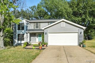 518 Lering Court, Ballwin, MO 63011