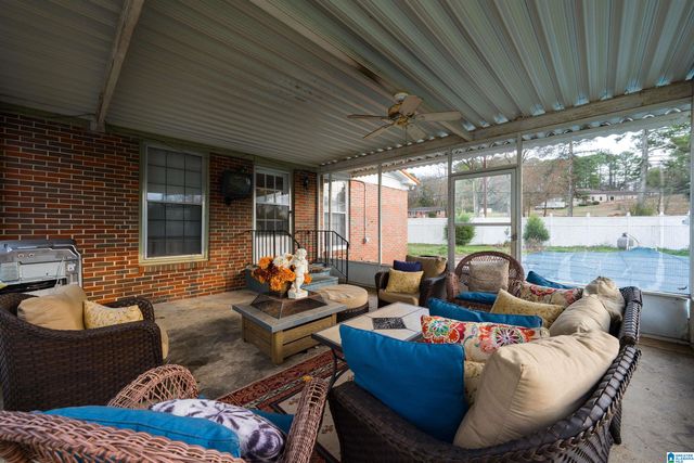 801 TAMPA LANE NE, Birmingham, AL 35215