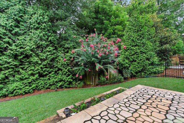 282 Avery Street NE, Marietta, GA 30060