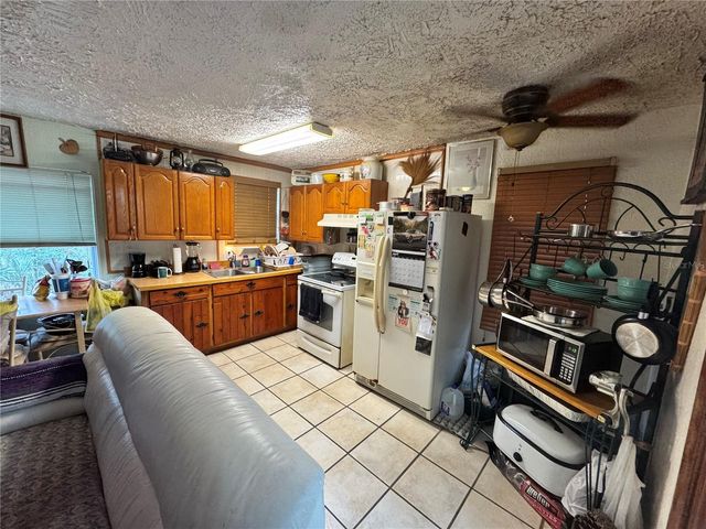 17528 COYOTE ROAD, Hudson, FL 34667