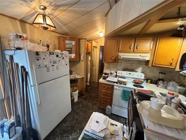 17528 COYOTE ROAD, Hudson, FL 34667