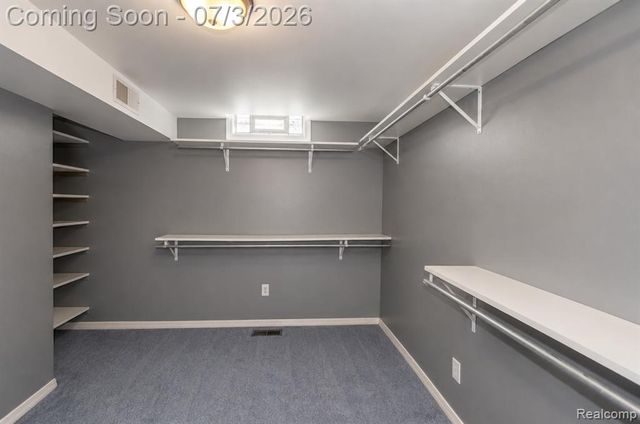 11085 Busch Avenue, Warren, MI 48089
