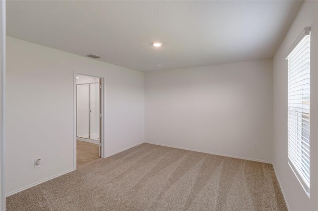 205 Bull Lake CIR, Buda, TX 78610