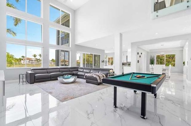 11836 Osprey Point Circle, Wellington, FL 33449