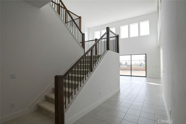 20552 Edgewood Court, Chatsworth, CA 91311