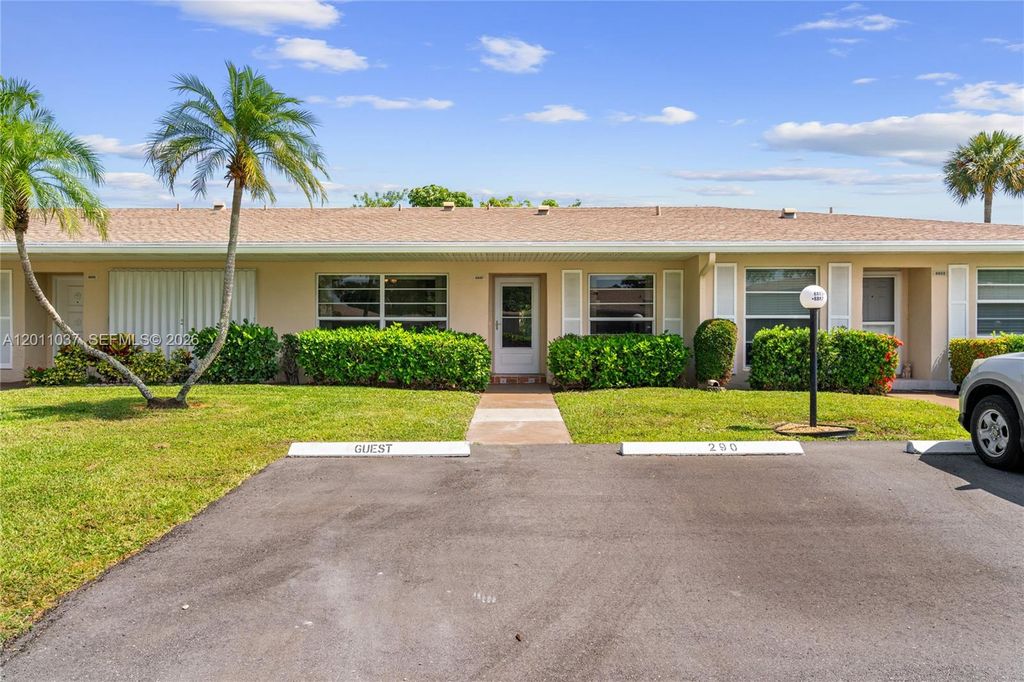 8887 Bella Vista Dr 8887, Boca Raton, FL 33433