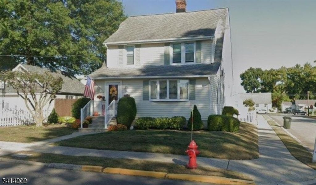 3 Jenessee Ct, Woodbridge Twp., NJ 07095