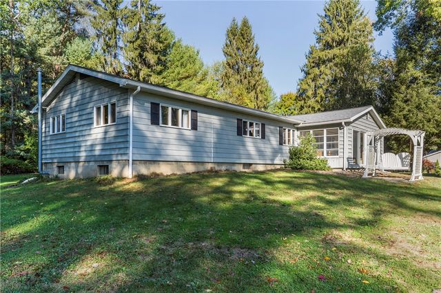 806 Yuma Trail, Coolspring Twp, PA 16137