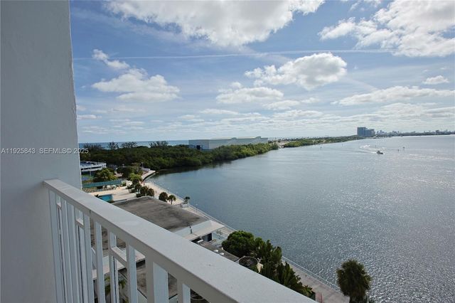 500 Bayview Dr 928, Sunny Isles Beach, FL 33160