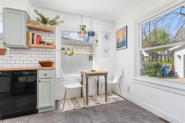 433 Jennison Avenue, Kalamazoo, MI 49006