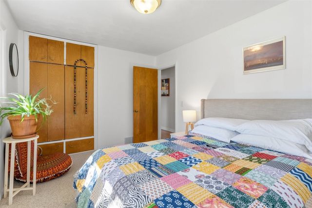 433 Jennison Avenue, Kalamazoo, MI 49006