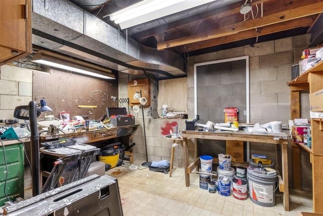 433 Jennison Avenue, Kalamazoo, MI 49006