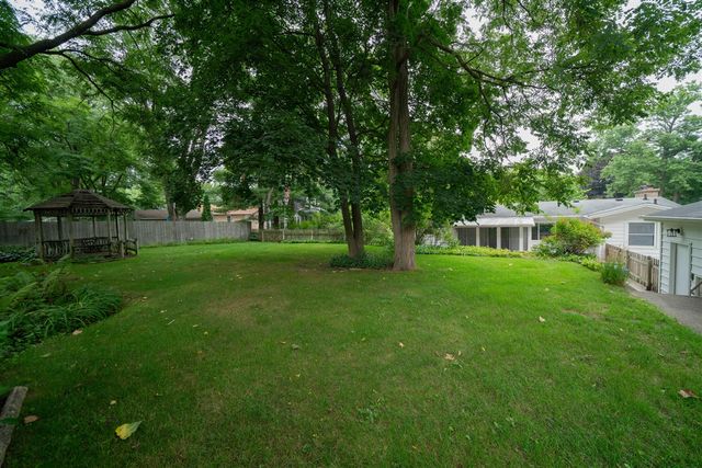 433 Jennison Avenue, Kalamazoo, MI 49006
