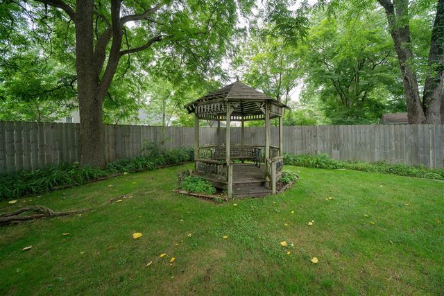 433 Jennison Avenue, Kalamazoo, MI 49006