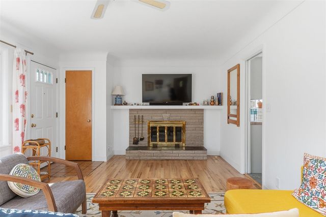 433 Jennison Avenue, Kalamazoo, MI 49006