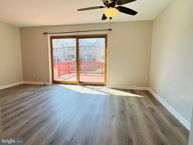 7002 KNIGHTHOOD LN, Columbia, MD 21045