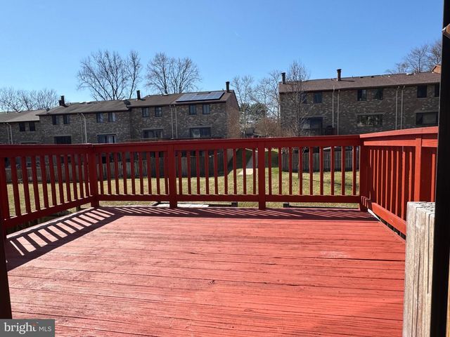 7002 KNIGHTHOOD LN, Columbia, MD 21045