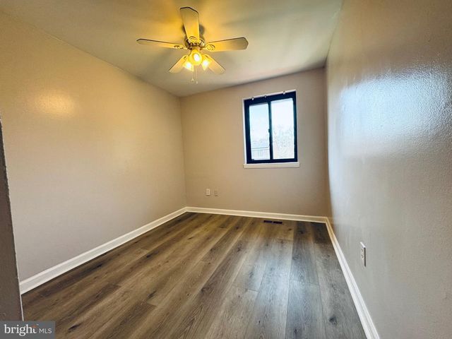 7002 KNIGHTHOOD LN, Columbia, MD 21045