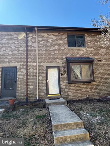 7002 KNIGHTHOOD LN, Columbia, MD 21045