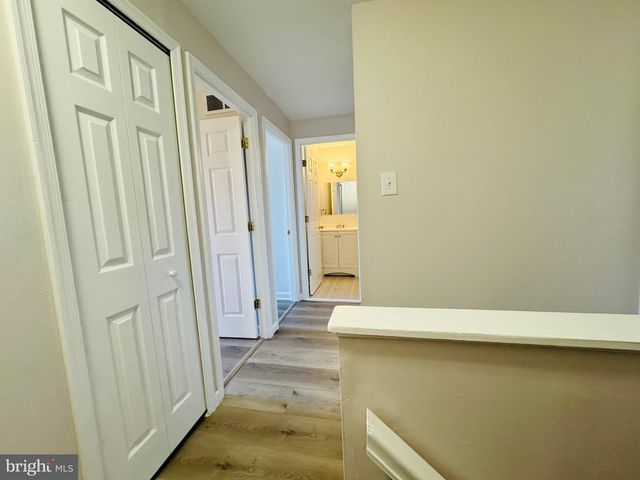 7002 KNIGHTHOOD LN, Columbia, MD 21045