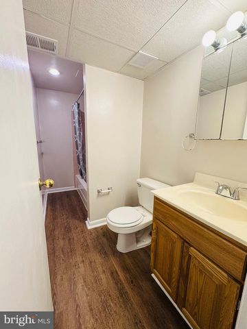 7002 KNIGHTHOOD LN, Columbia, MD 21045