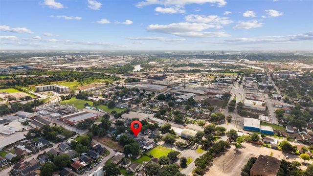 521 N Jenkins Street, Houston, TX 77003