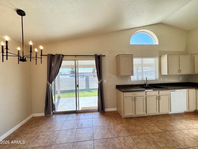 1851 E COUNTRYWALK Lane, Chandler, AZ 85225