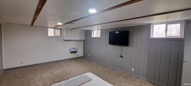 59349 Hazel Road, South Bend, IN 46614