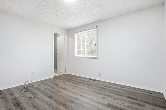 2080 Countydown Lane, Stone Mountain, GA 30088