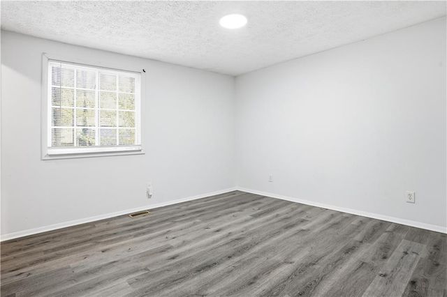 2080 Countydown Lane, Stone Mountain, GA 30088