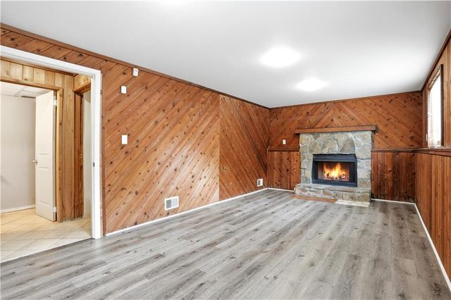 2080 Countydown Lane, Stone Mountain, GA 30088