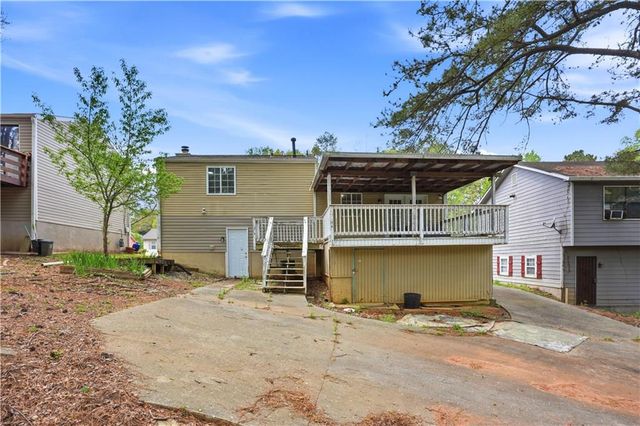 2080 Countydown Lane, Stone Mountain, GA 30088