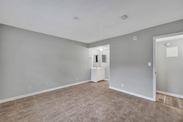 555 SE 8TH Street 252, Deerfield Beach, FL 33441