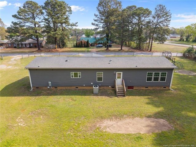 2252 S Old Stage Road, Erwin, NC 28339
