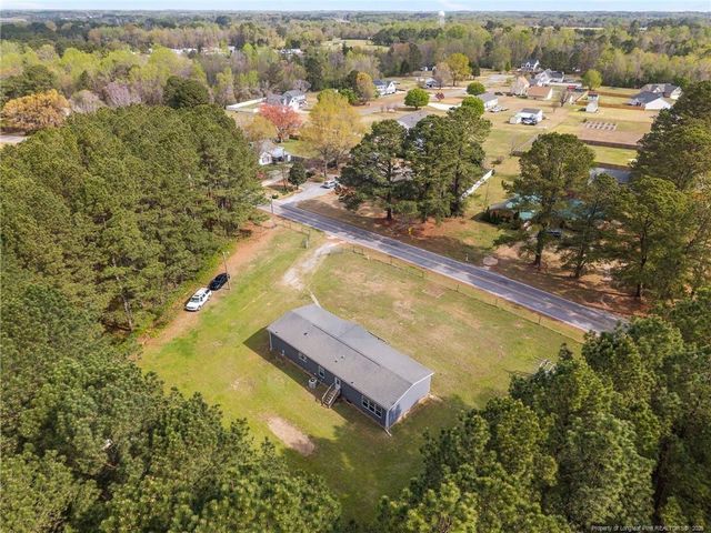 2252 S Old Stage Road, Erwin, NC 28339