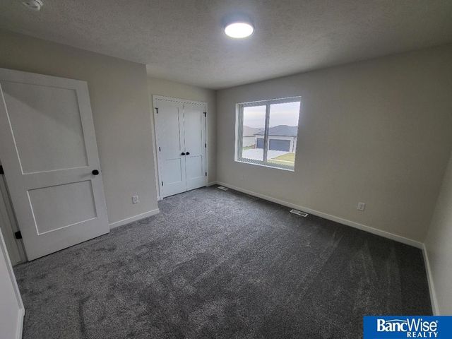 5815 SW 9th Street, Lincoln, NE 68523