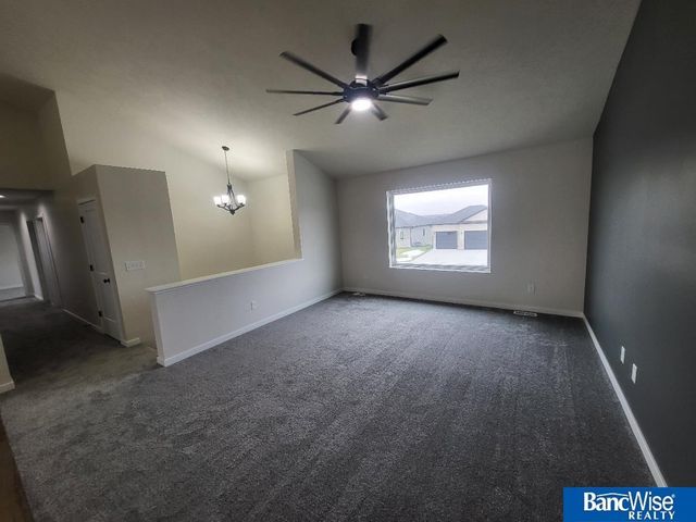 5815 SW 9th Street, Lincoln, NE 68523