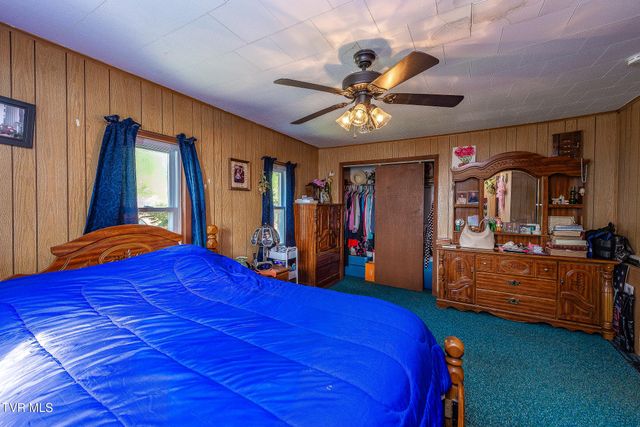 2434 Nancy Street, Elizabethton, TN 37643